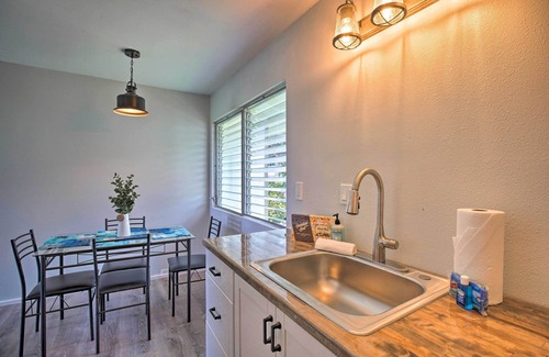 Historic Kailua Village Apartment | Kona Kai Haven w/Pool Access, Walk to Beach!