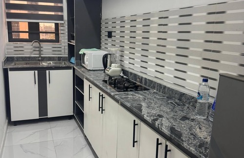 Ofin Apartment | KOZY APARTMENT & LOUNGE