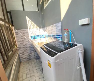 Khum Thong Apartment | Kp. เพลส หลวงแพ่ง (Kp. Place Luang Phaeng)