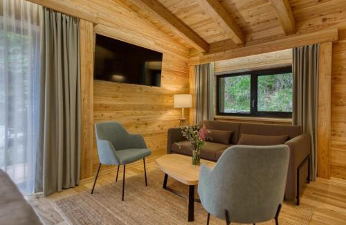 Sumiac House | KRÁĽOVOHOĽSKÁ CHATA