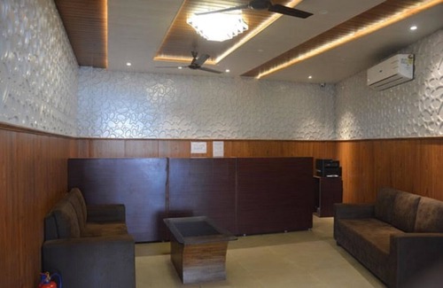 Haldwani Hotel | Krazy Hotel