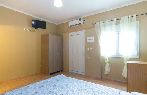 Topeiros House | Kremasti Rooms