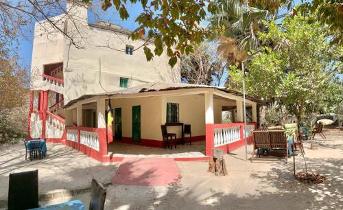 Gunjur Bed & Breakfast | Kuba Lodge