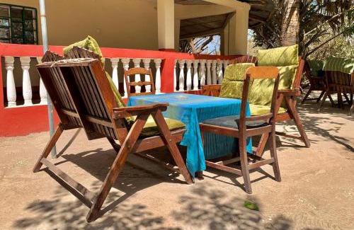 Gunjur Bed & Breakfast | Kuba Lodge