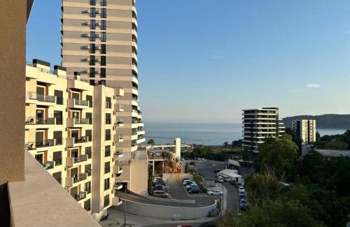 Becici Apartment | Kuc-kuc Twin towers