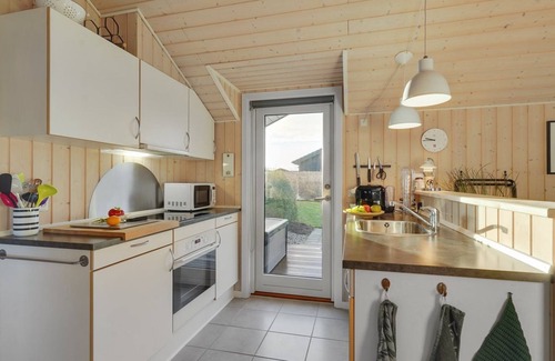 Frørup House | "Kulben" - 450m from the sea by Interhome