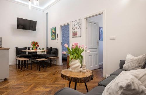 Warszawskie Apartment | Kurkowa Apartments