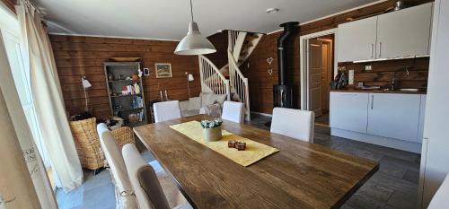 Fidjeland House | Kvæven Golfhytte