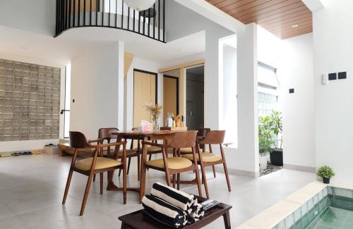 Padalarang House | Kyoto House - KBP with Onsen style pool, Warm water, Near Parahyangan Golf