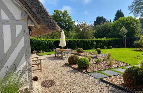 Saint-Pierre-Azif House | L’Agapé : Le charme absolu de la Normandie