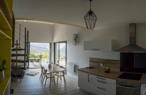 Veyre-Monton House | L'alphonsine