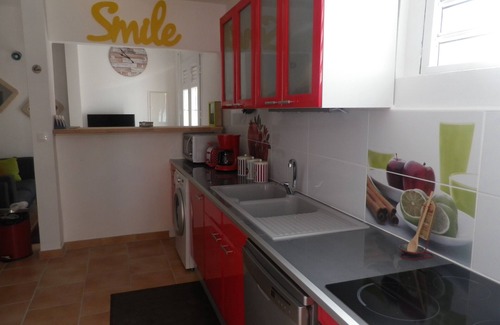 Le Carbet Apartment | L'AMANDIER ROSE, peaceful and cozy 2-bedroom apartment facing the Caribbean Sea