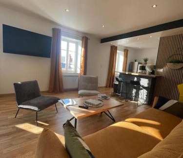 Montlucon Apartment | L'Arcadium - Villa Courtais - Hypercentre