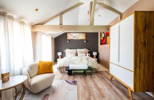 Saint-Hilaire-le-Petit House | L'Artbanne Maison Hestia