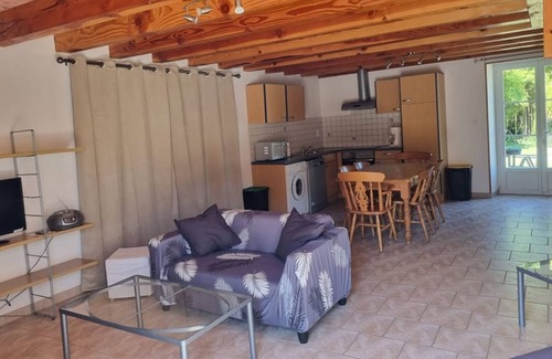 Louzignac Apartment | L'aunis Gite 3