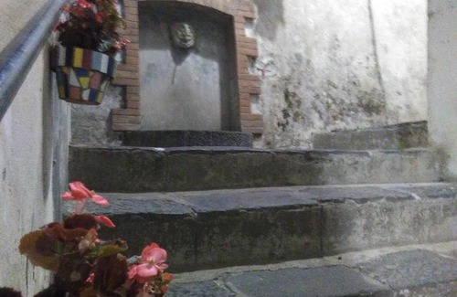 Raito House | L'Azzurro e il Blu'