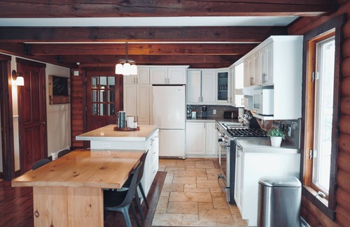 Saint-Faustin-Lac-Carre Ski Chalet | ⛳ L'Eden - Golf- Swimming pool (May to Sept) - SPA -Billard