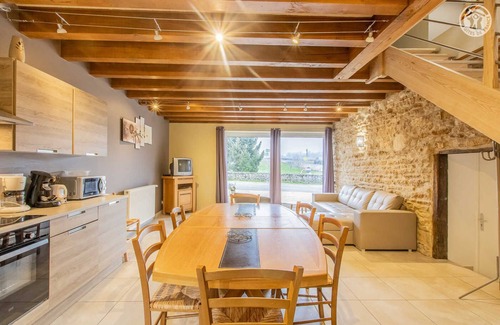 Saint-Martin-la-Patrouille House | L'etape de la Croisée