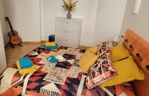 Bourges House | L'harmonie de Naya Confort Parking Privé Cour Fermée Detente et Bien Être