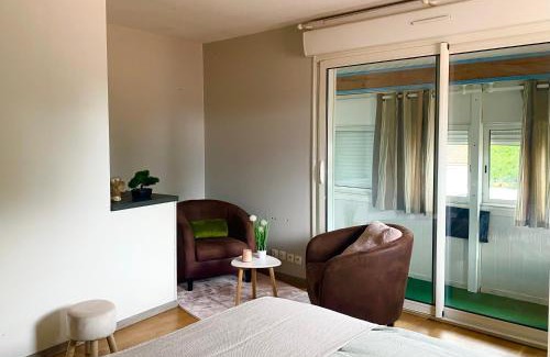 Saint-Denis-de-Pile Bed & Breakfast | L inattendu