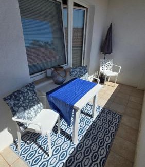 Zubovici Apartment | L'infini Sea Shell apartment Zubovići