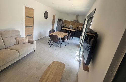 Corne Condo | L'oasis de Corné family relaxation centre