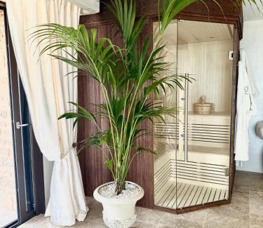 Charnay Apartment | L Ode