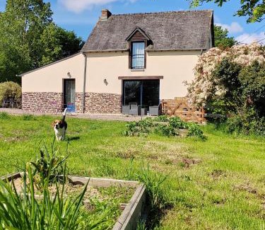 Saint-Malon-sur-Mel House | L'Oté de Brekilien