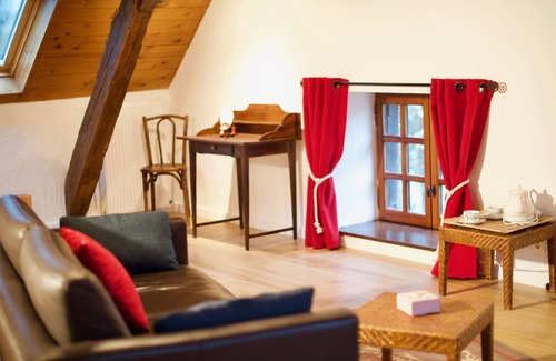 Lepin-le-Lac House | La Bageatière