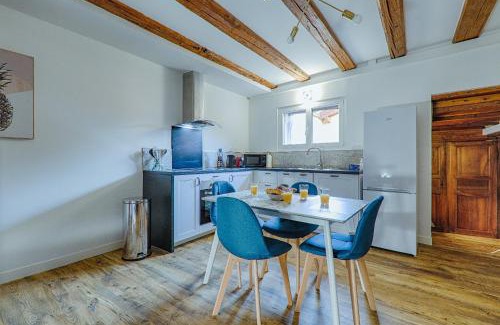 Romans-sur-Isere Apartment | La Ballerine - Baby foot - Centre historique