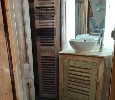 Cleon-d'Andran Bed & Breakfast | La Bohême