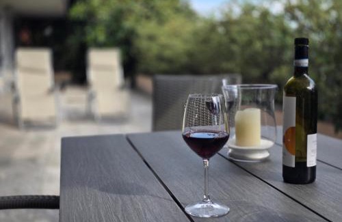 Como Apartment | La BuCa - in Como - Elegant apartment, 150 sq m - Private covered parking - Private terrace - Just 1300 mt from downtown