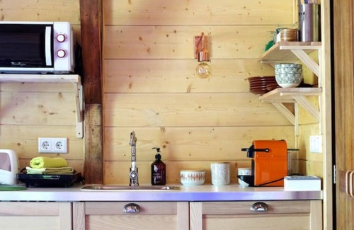 Auriac-du-Perigord Cottage | La Cabane de la Mésange