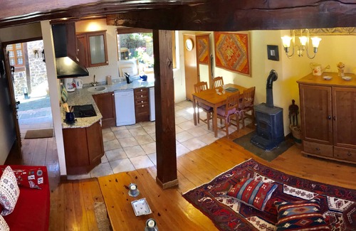 Tudes House | LA Casa DE LAS Chimeneas "espejos"