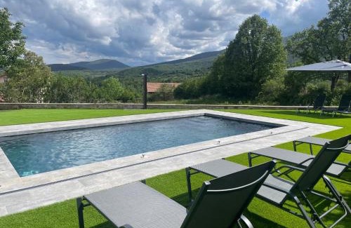 Villar Ski Chalet | La Casa De Los Pedros