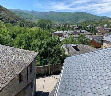 Toral de Merayo House | La casa de Lucas y Alex