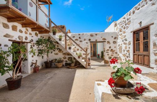 Pajara House | La Casa de Petrita