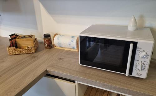 Ravascletto Apartment | La Casa degli Sbilfs - Wi-Fi, Netflix e Garage Box , a 2 minuti dallo Zoncolan