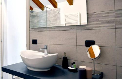 Reggio nell'Emilia Apartment | La casa del gufo - B&B la Casa di Graz