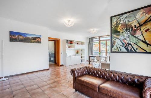 Aurelio Apartment | La Casa del Tomo - Serenity & Charme, steps from Cornelia Metro line A