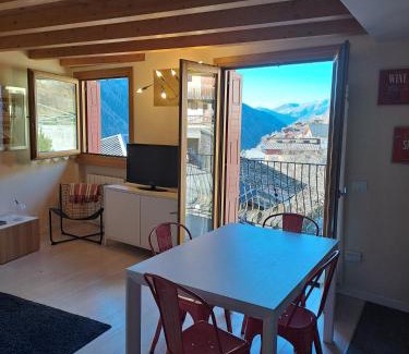 Vione Apartment | La Casa di Allegra