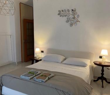 Pozzuoli Apartment | La Casa di Giù