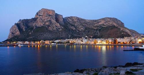 Sferracavallo Apartment | La Casetta di Nonna Anna