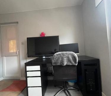 Gijon-Este House | La Casina de San Lorenzo