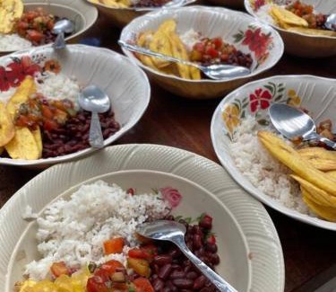 Escamequita Ski Chalet | La casita blanca, Las Planadas next Yankee Beach