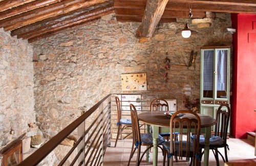 Alpuente House | La Casita del Cinglo