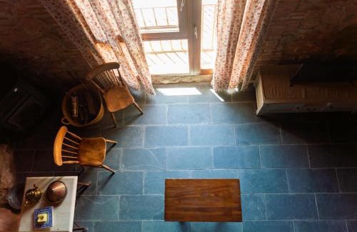 Alpuente House | La Casita del Cinglo