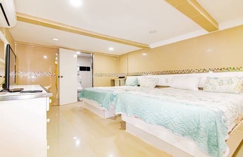 La Primavera Hotel | La Casona Dorada