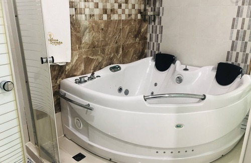 La Primavera Hotel | La Casona Dorada