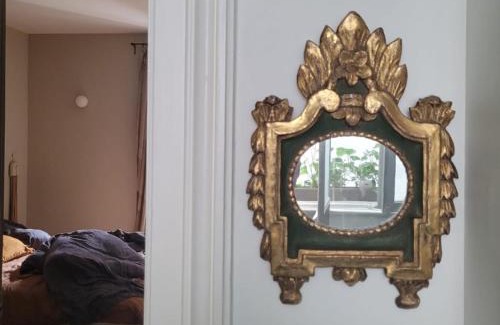 Trouville-sur-Mer Bed & Breakfast | La Chambre du 21